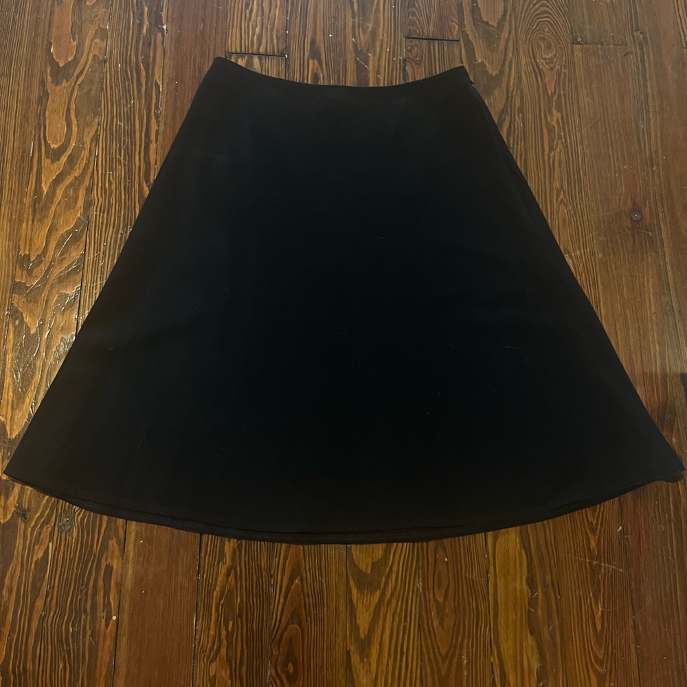 White House Black Market Black Skirt (Womens 10, Like New)